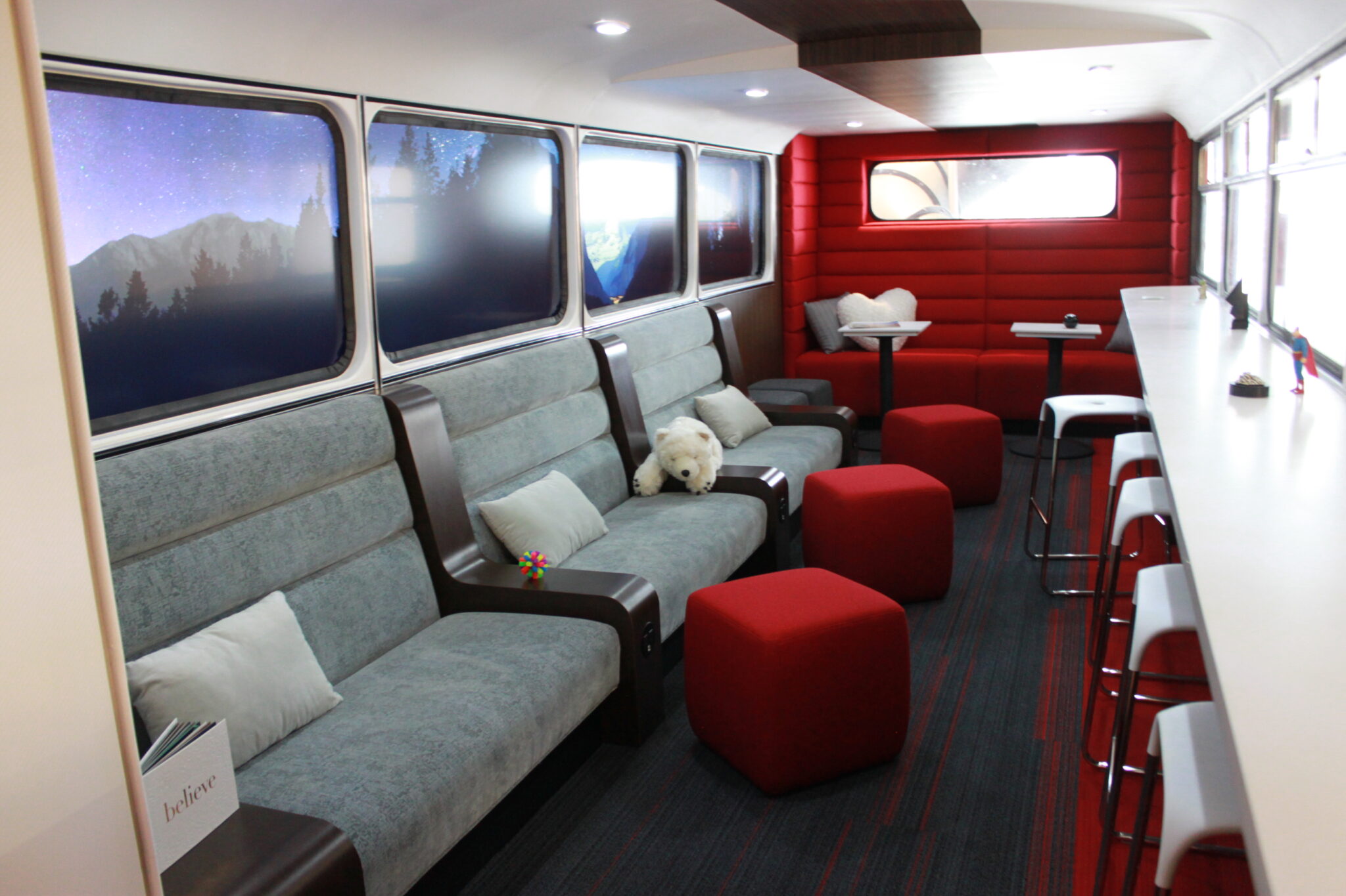 Entratra Collaborative Work Space